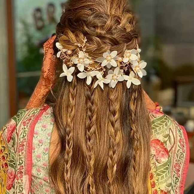 Hair detail